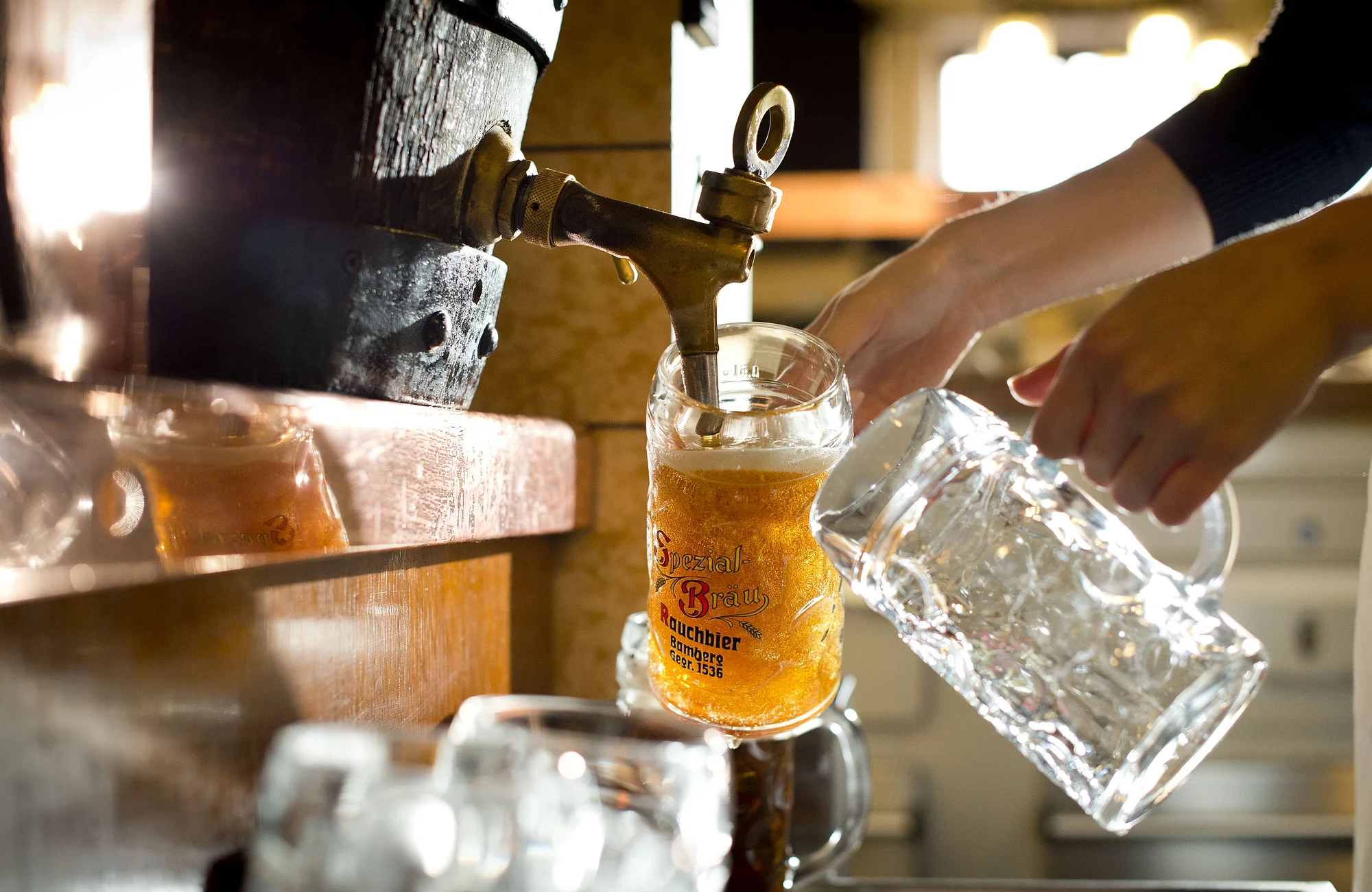 BierschmeckerReise Frisch gezapftes Bier.