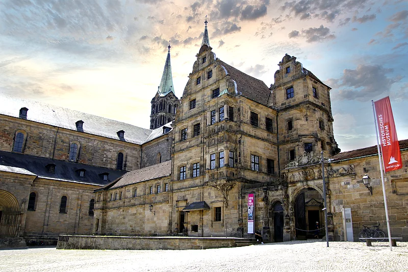 Alte Hofhaltung am Domplatz