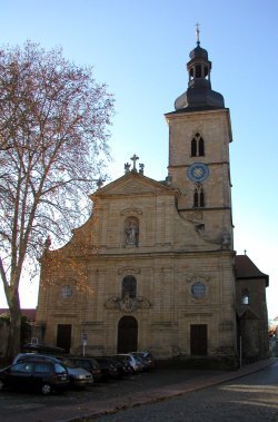 St. Jakob ist die einzige fast vollständig romanische Kirche Bambergs.