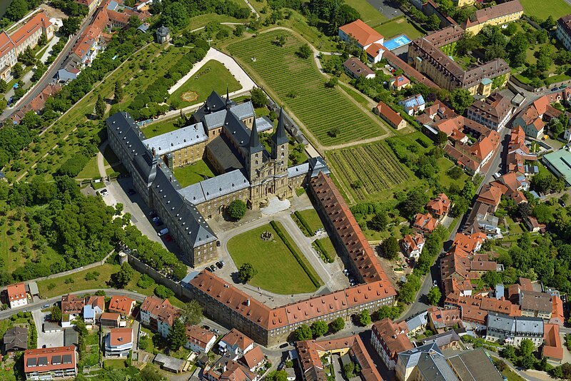 Kloster St. Michael aus der Luft