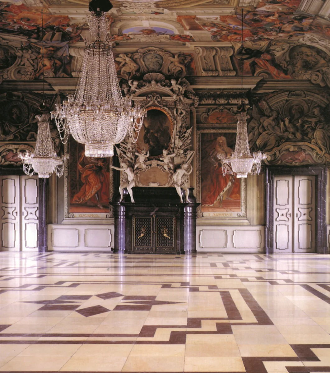 In der Neuen Residenz Bamberg: Blick in den Kaisersaal